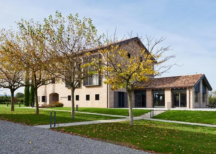 Agriturismo La Razza *