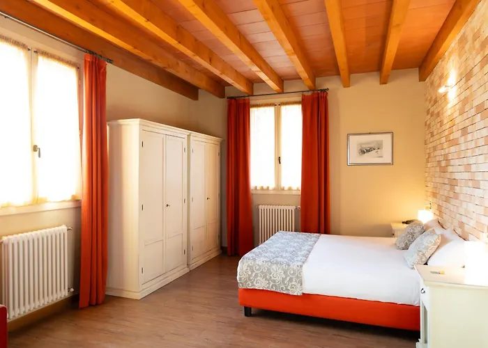 Agriturismo La Razza Bauernhof