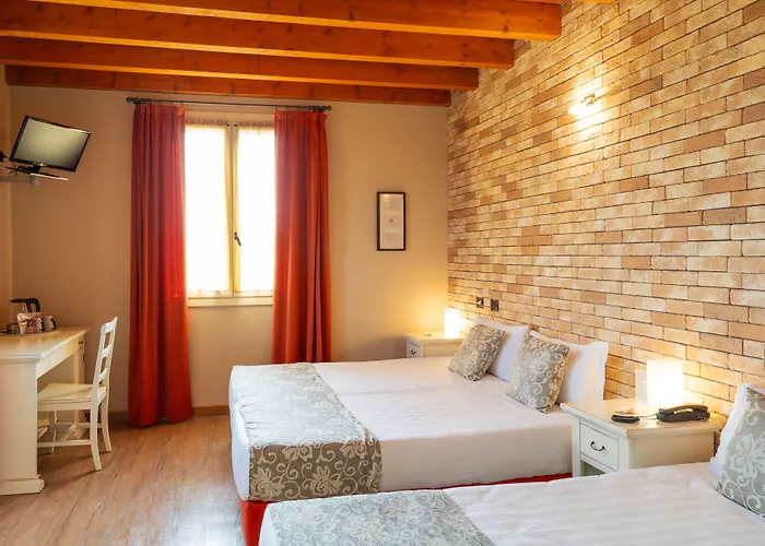 Agriturismo La Razza *