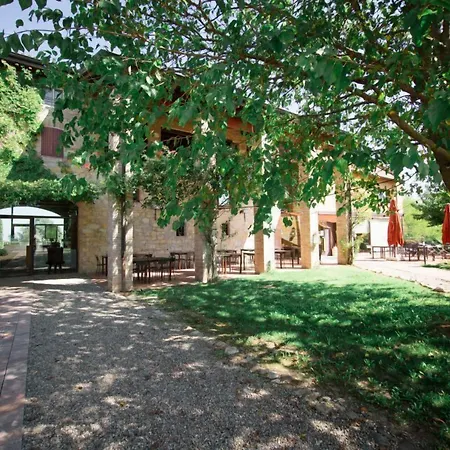 Agriturismo La Razza Farm stay